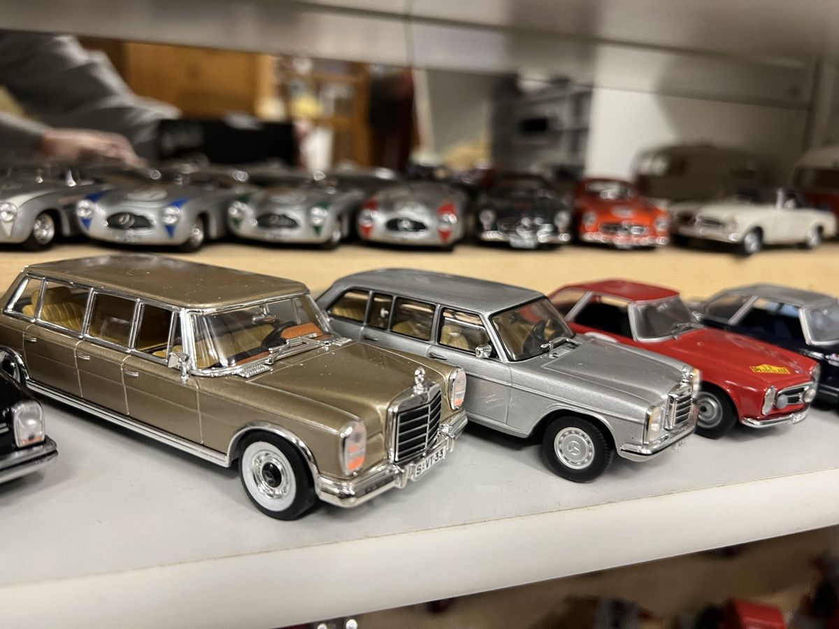 Mercedes-Benz Modellini d'auto: 90 Mercedes 1/43 Modellautos – Usato da Steffisburg venduto da gfell2 9