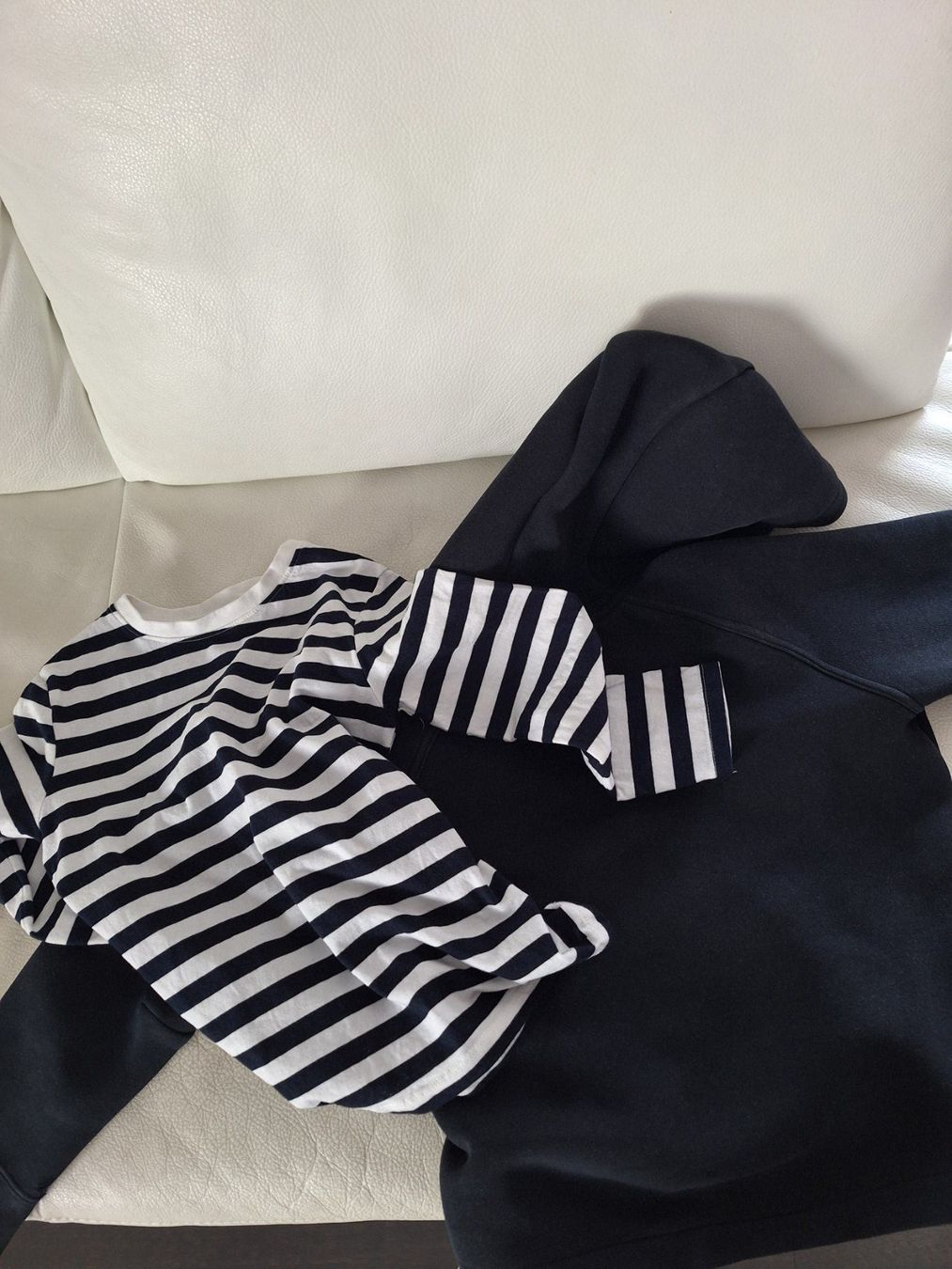 Nike Giacche & Cappotti: Schöne Nike-Jacke mit Shirt – Usato da Cham venduto da Fiftyfive 4