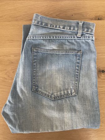 Coole Jeans Sommer Look, Top Zustand, Grösse 34/32