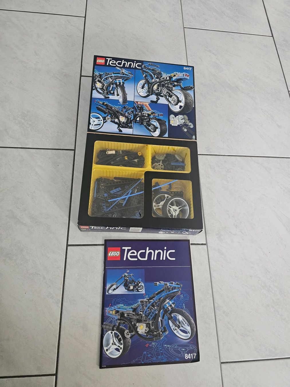 Lego Kit di costruzioni: LEGO Technic Motorrad 8417 mit BA und Originalkarton – Usato da Mägenwil venduto da bieri24