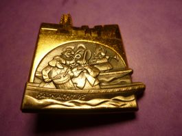 BASEL 1995 GOLD