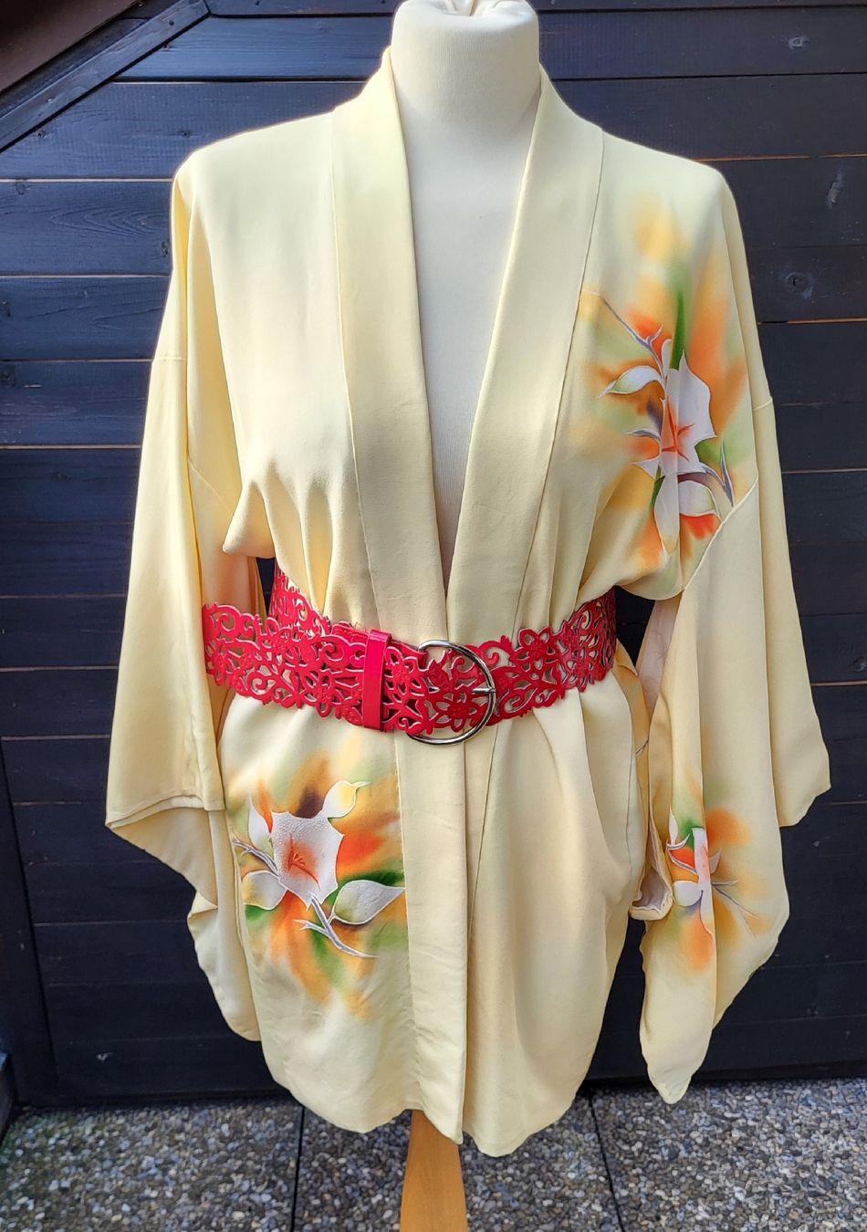 Vestes: Kimono-veste Jaune  – Neuf (Voir description) à Fribourg par VictoriaShop7