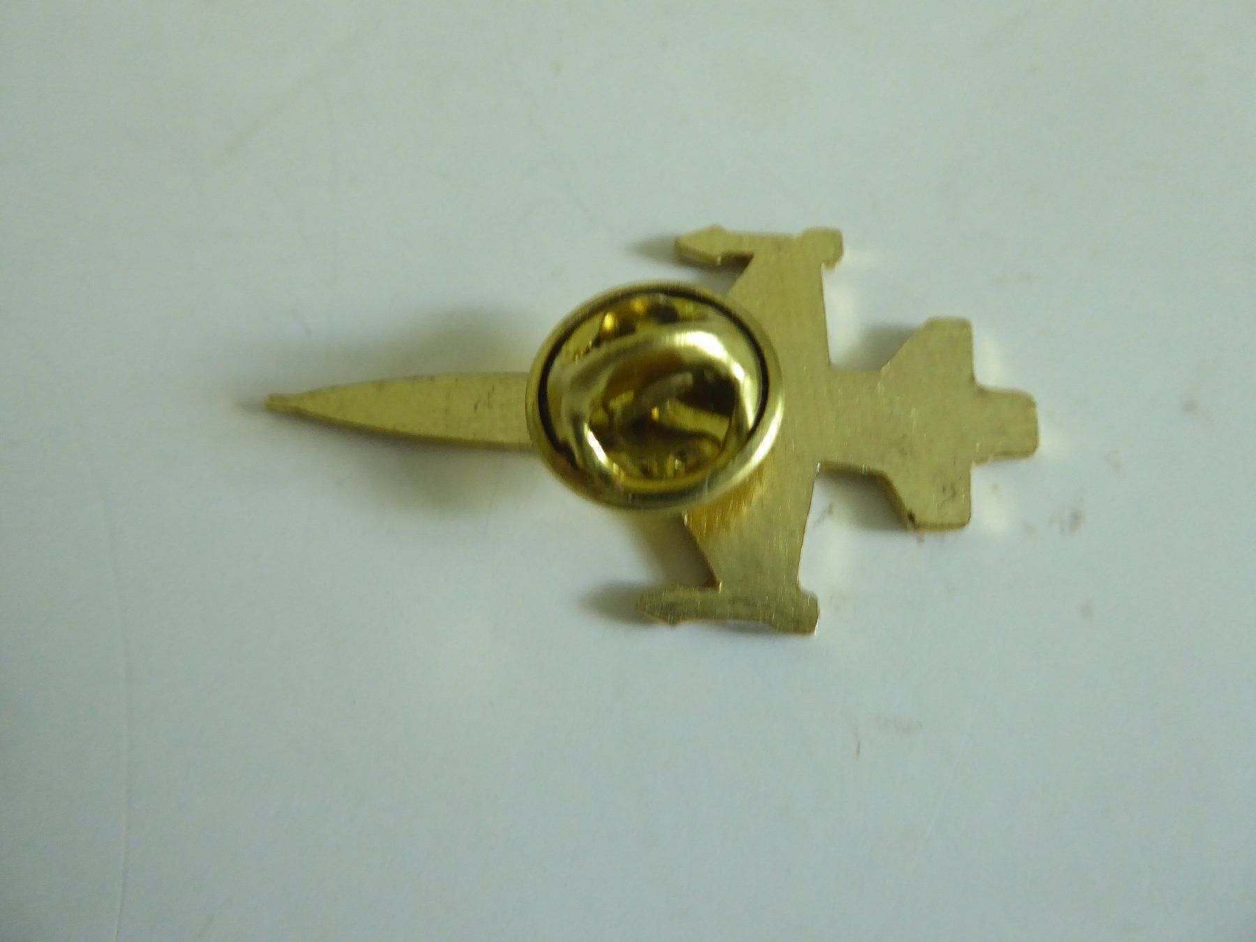 Plaketten & Abzeichen: Pin mit USAF Militärflugzeug – Gebraucht aus Zürich von Chaeffeler 2