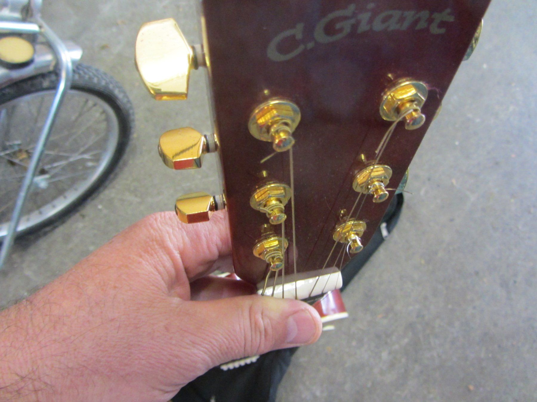 C.Giant Musikinstrumente: C. Giant Gitarre – Gebraucht aus Zürich von bigboss 2