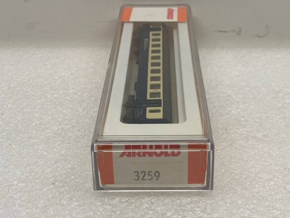 Arnold Modelleisenbahnen: Arnold 3259 N= Personenwagen GBS Gürbetal B 703-9 - 2.Klasse – Neu (gemäss Beschreibung) aus Thun von retoolinoo 8