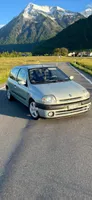 renault clio 2001