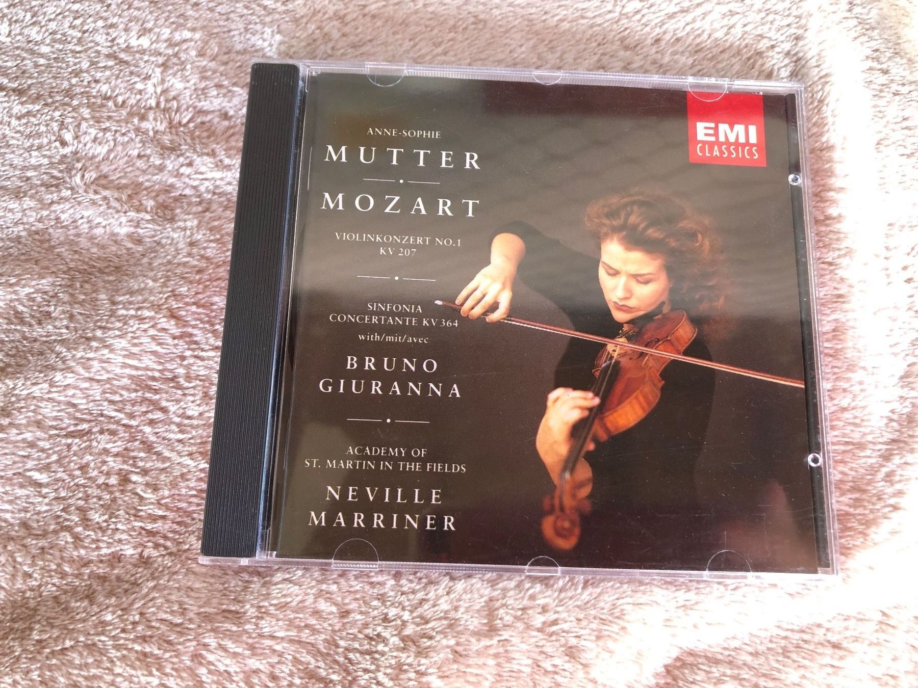 CDs: Mozart: Violinkonzert Nr.1, Mutter, Giuranna, Marriner CD – Gebraucht aus Schübelbach von Dolly990_2