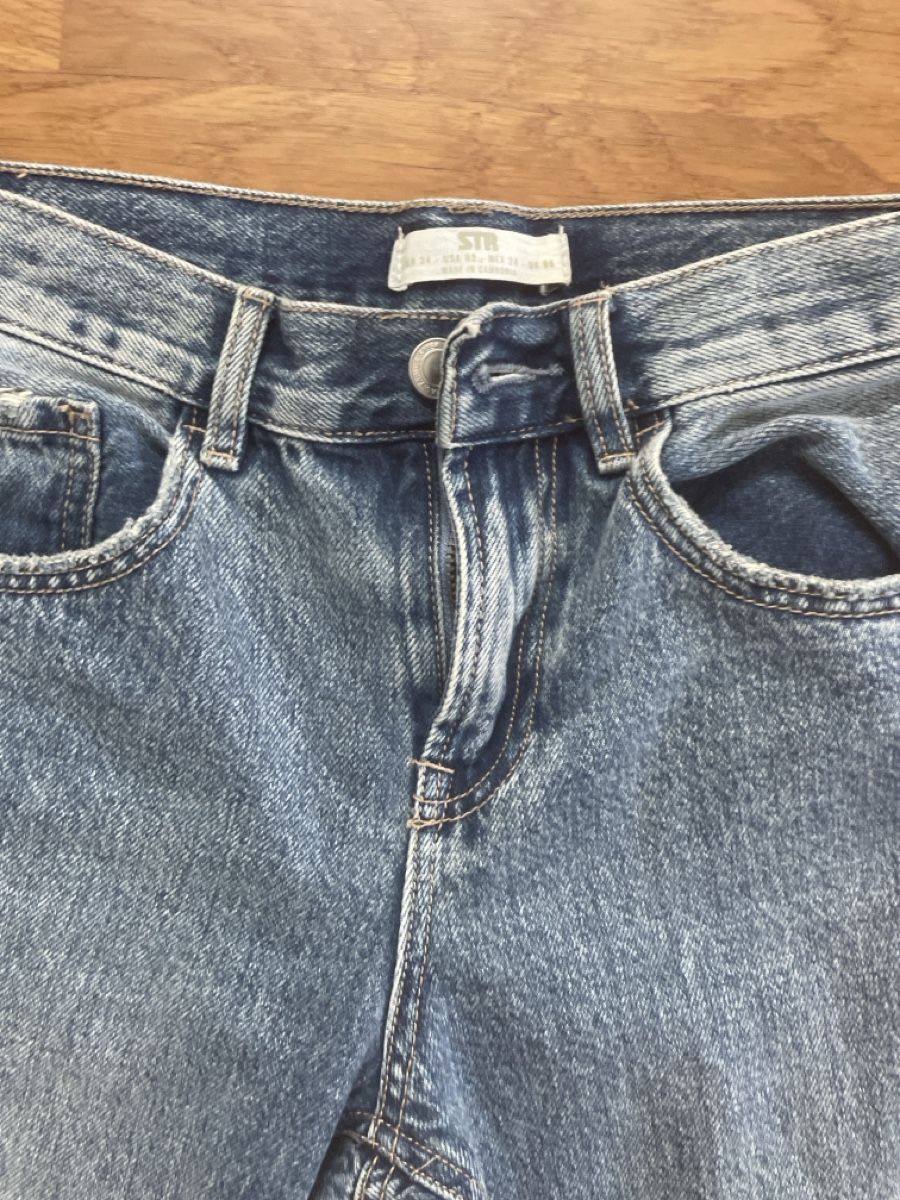 Stradivarius Jeans: Stradivarius Jeans Gr.34 XS – Usato da Baar venduto da Vili7 1