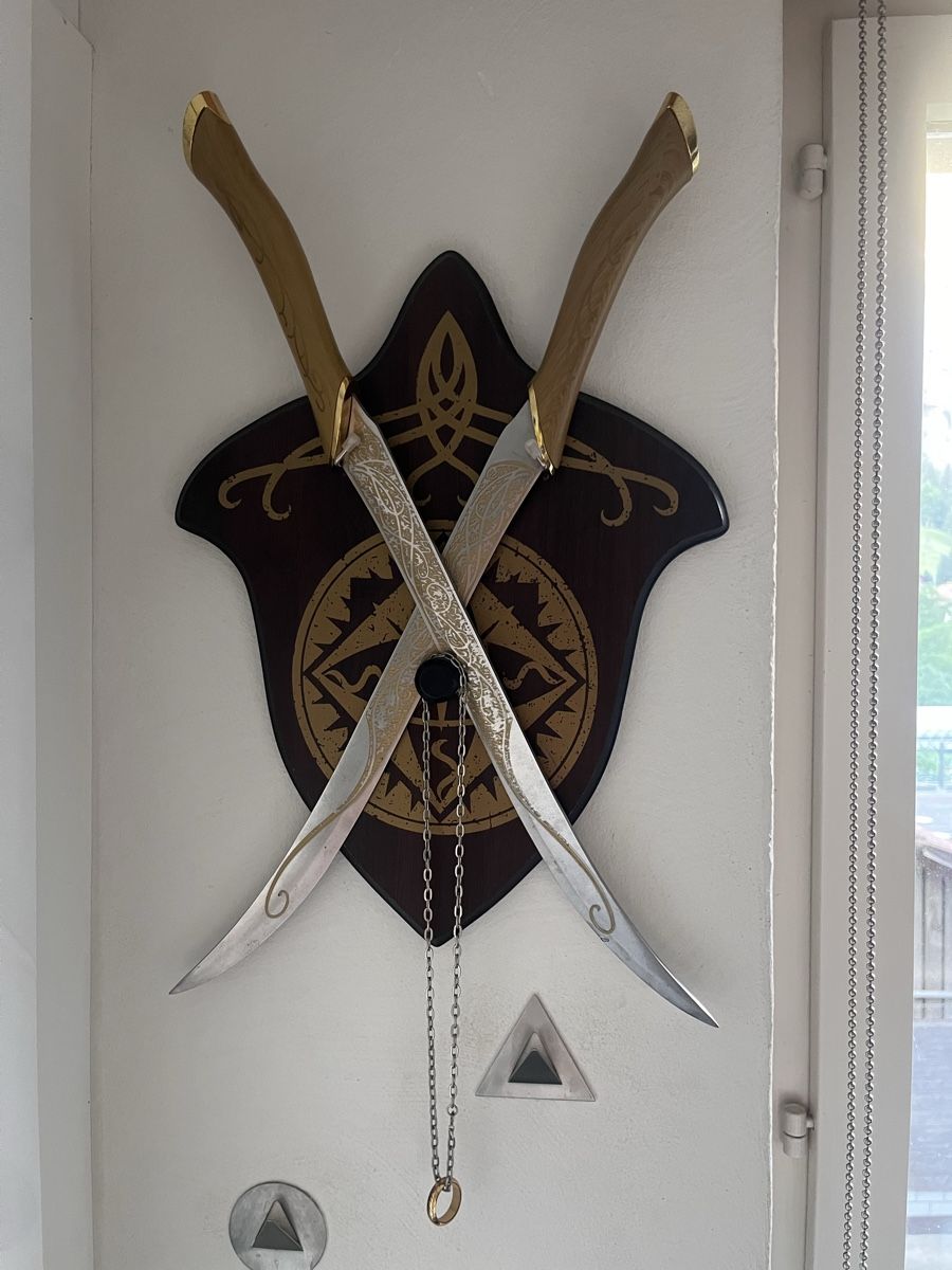 Altre raccolte & rarità: Herr der Ringe Deko Elben Schwerter Legolas – Usato da Lauterbrunnen venduto da jul_5jfm
