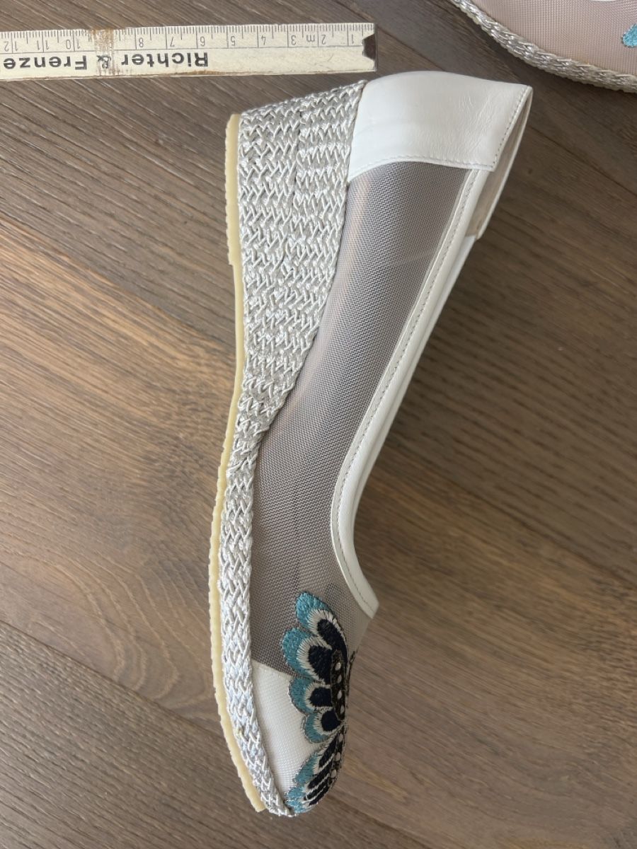 Madeleine Scarpe da donna: Madeleine Keilabsatzschuh Gr. 38 - neu – Nuovo (secondo la descrizione) da Uetikon am See venduto da Sarahm76 2