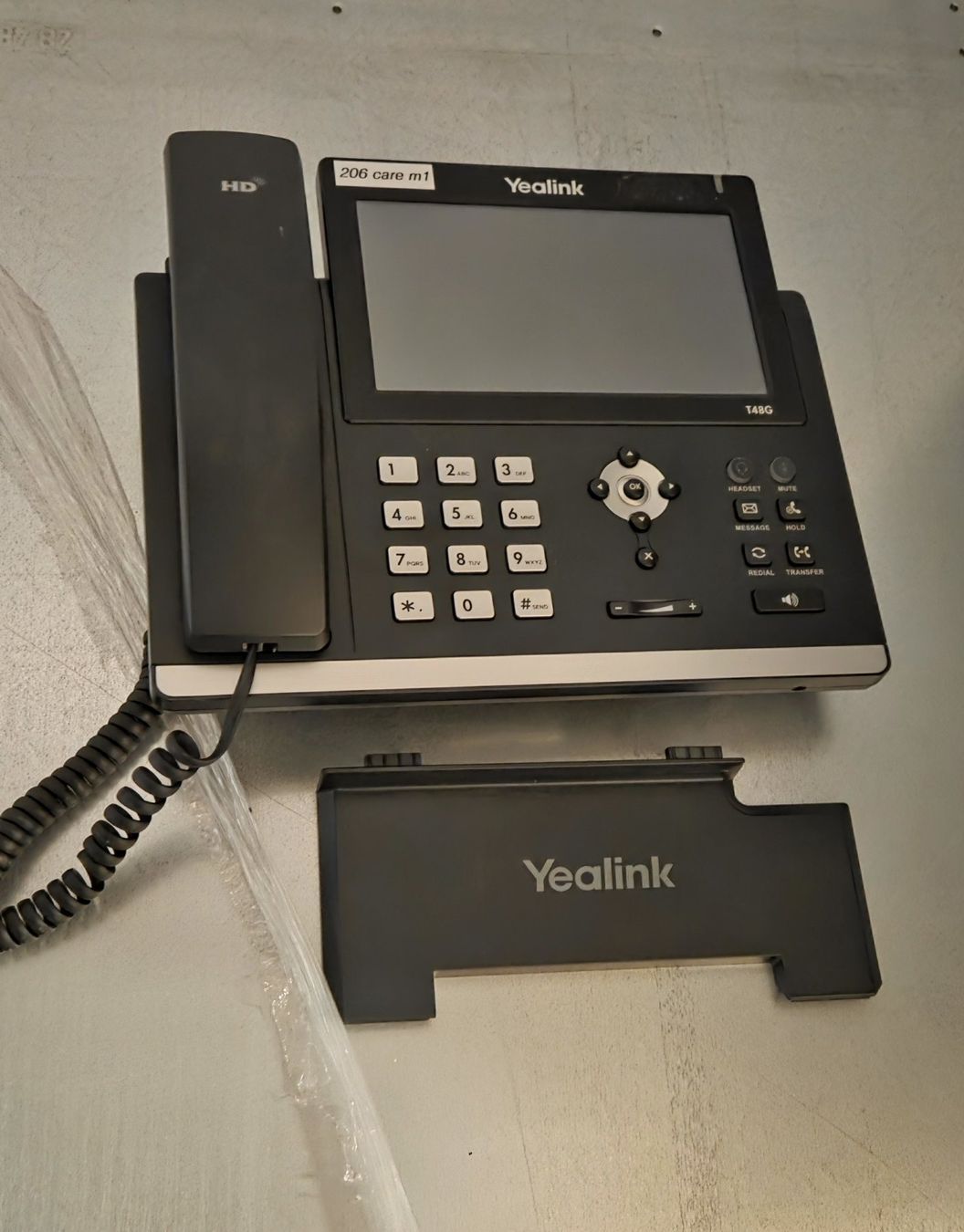Yealink Telefoni: Telefon Yealink SIP-T48G – Usato da Niederbipp venduto da Trude04 3