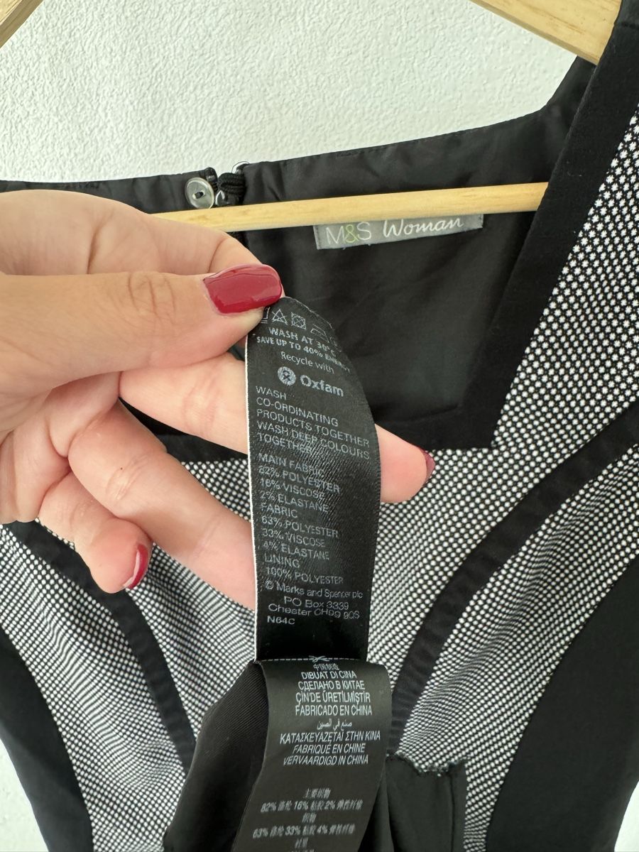Kleider: Elegantes Kleid der Marke Marks & Spencer, S – Gebraucht aus Granges VS von rvn 2