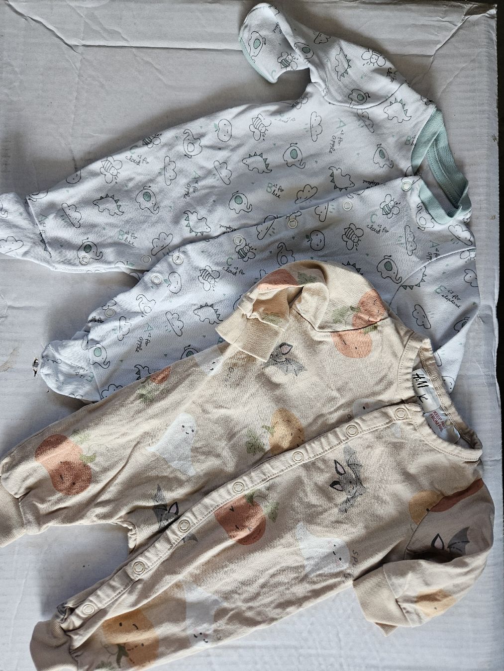 Lotti & Set di vestiti: grosses kleiderset 50/65 – Usato da Bibern SO venduto da speikyta23 5