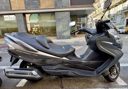 Suzuki Burgman 400 AN400A  400 cm³  2011