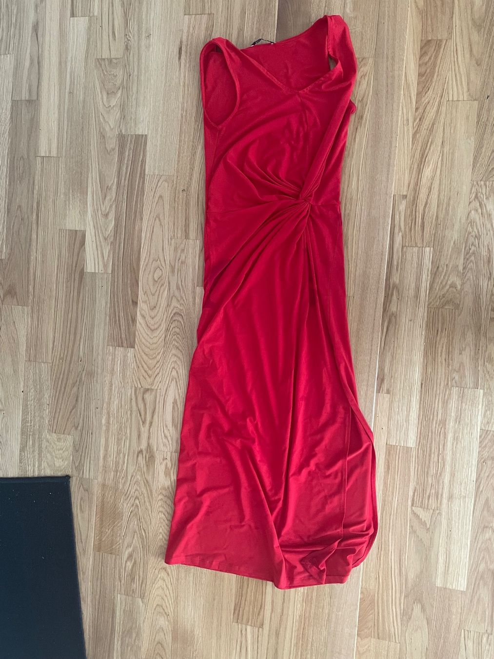 Guardaroba: Kleid – Usato da Lausanne venduto da Mbama23 1