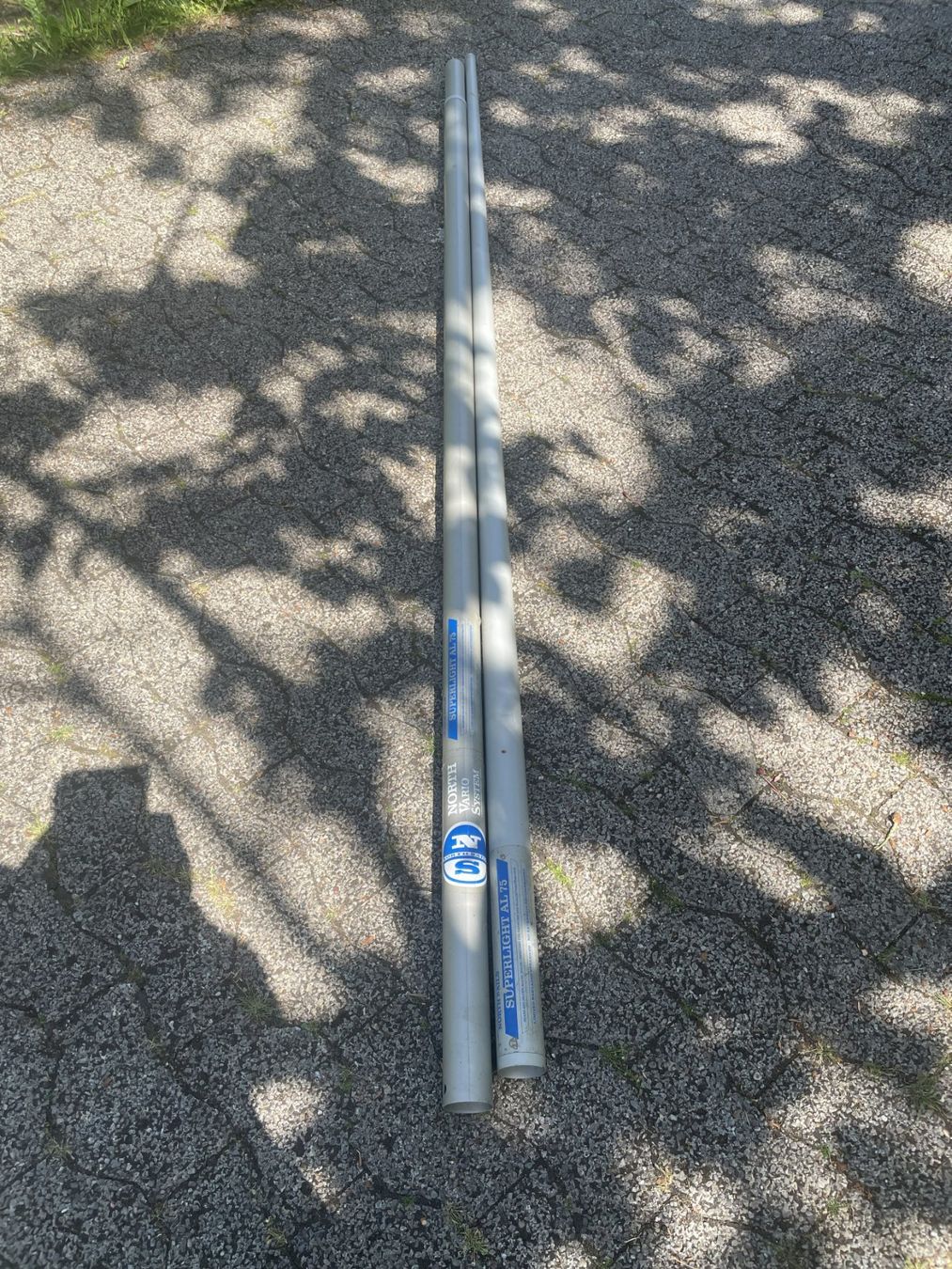 Mast Surfboards Surfboards & Schwimmbrette: Mast zum Windsurfen 465 cm – Gebraucht aus Maur von Meerholzwurm