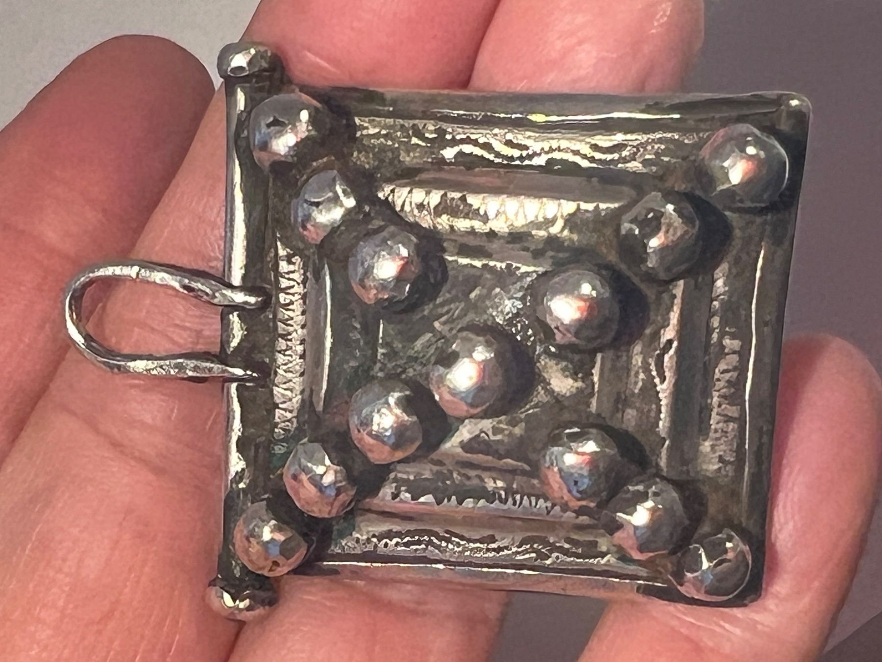 Ciondoli: Ancien pendentif argent, pyramidal, touaregP – Usato da Genève venduto da DELIRBEADS 7