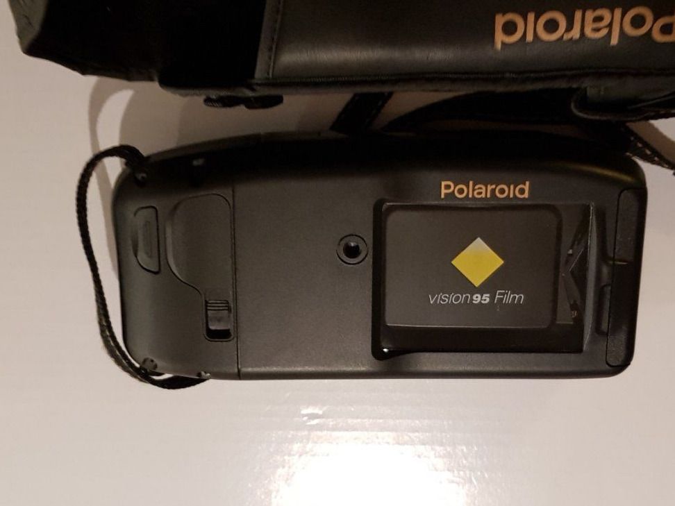 Polaroid Fotocamera: Polaroid vision date Autofocus SLR Kamera – Usato da Illnau venduto da Sibello 2