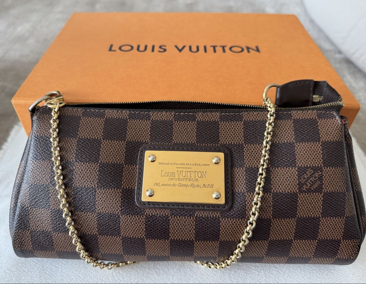 Louis Vuitton Borse: Louis Vuitton Pochette Eva – Usato da Bachenbülach venduto da Elcomaster 3
