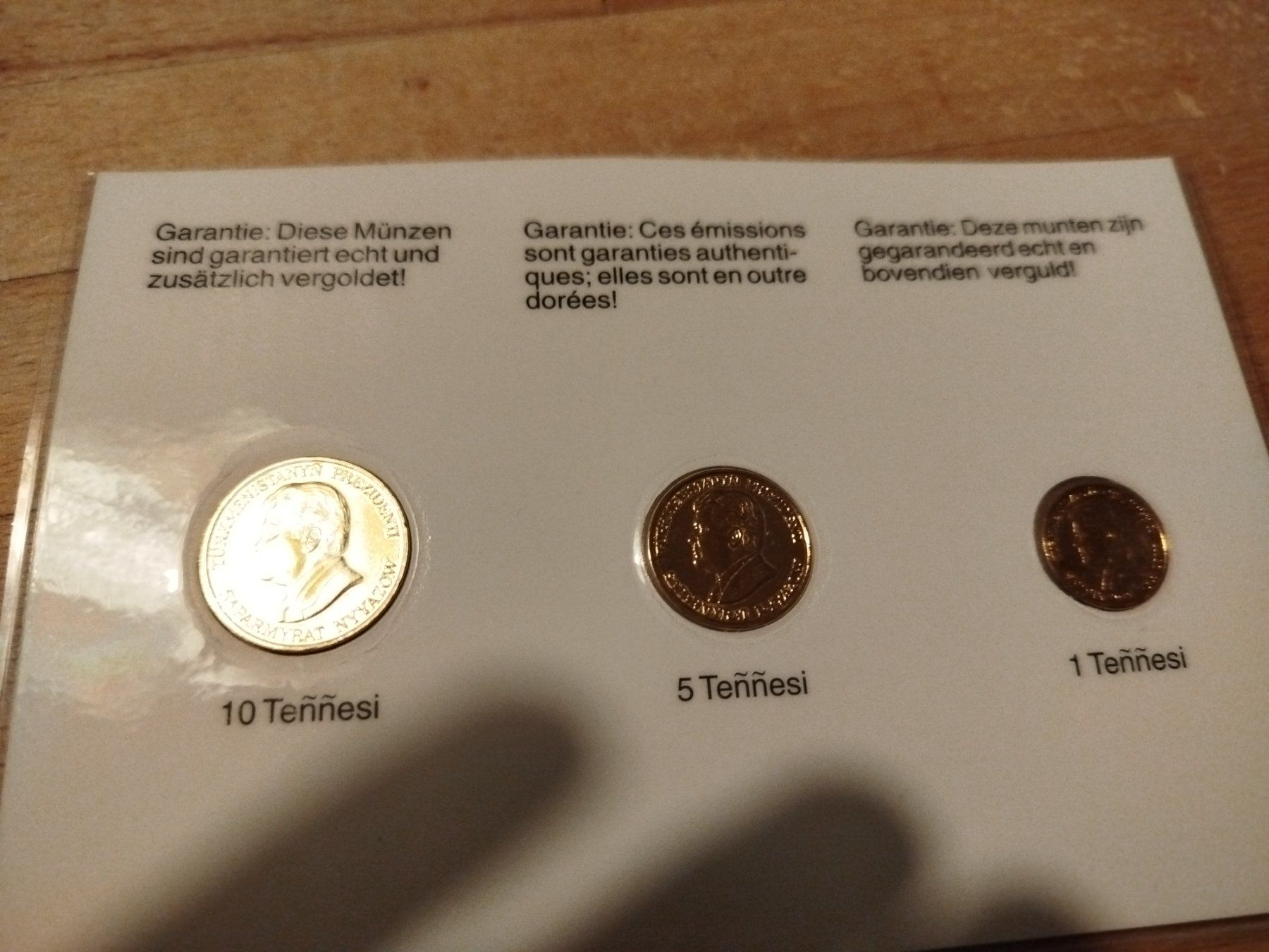 Tutti le monete: Pièces du Turkménistan – Nuovo e nell'imballaggio originale da Châtel St Denis venduto da Magil71 1
