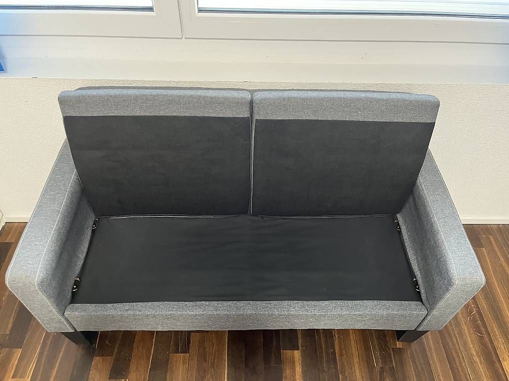 Divani: 2-Sitzer Sofa Grau – Usato da Wasterkingen venduto da ErZozzo 1