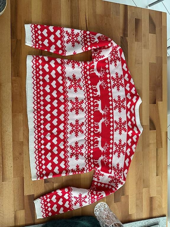 Only Pulls & Sweat-shirts: Weihnachtspullover ONLY | S – D'occasion à Zürich par domeldidom 2
