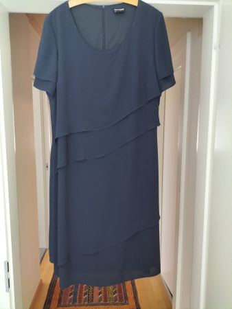Kleid H.LANGE Collection Grösse 42 dunkelblau neuwertig