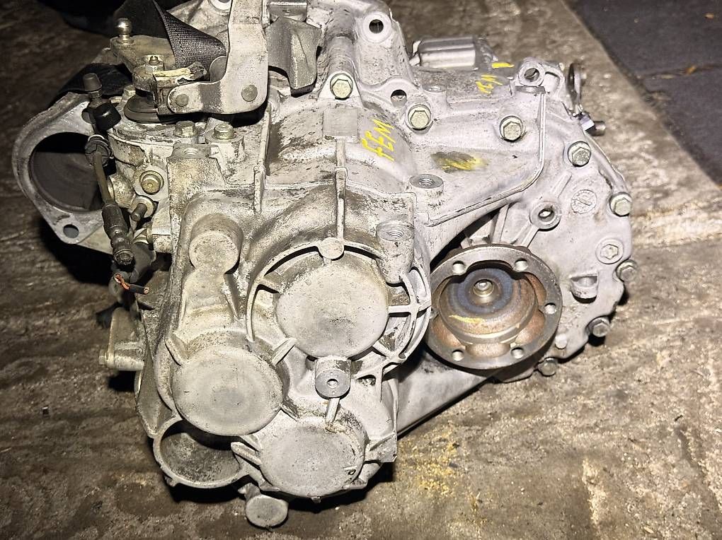 Tutti pezzi di ricambio auto: VW / Skoda / Audi  Getriebe 4x4 – Usato da Udligenswil venduto da Sch2s