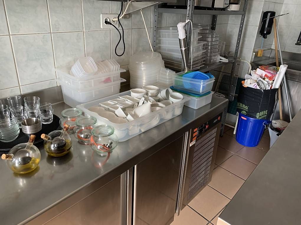 Cucine complete: attrezzatura cucina – Usato da Tesserete venduto da mss_jrv2