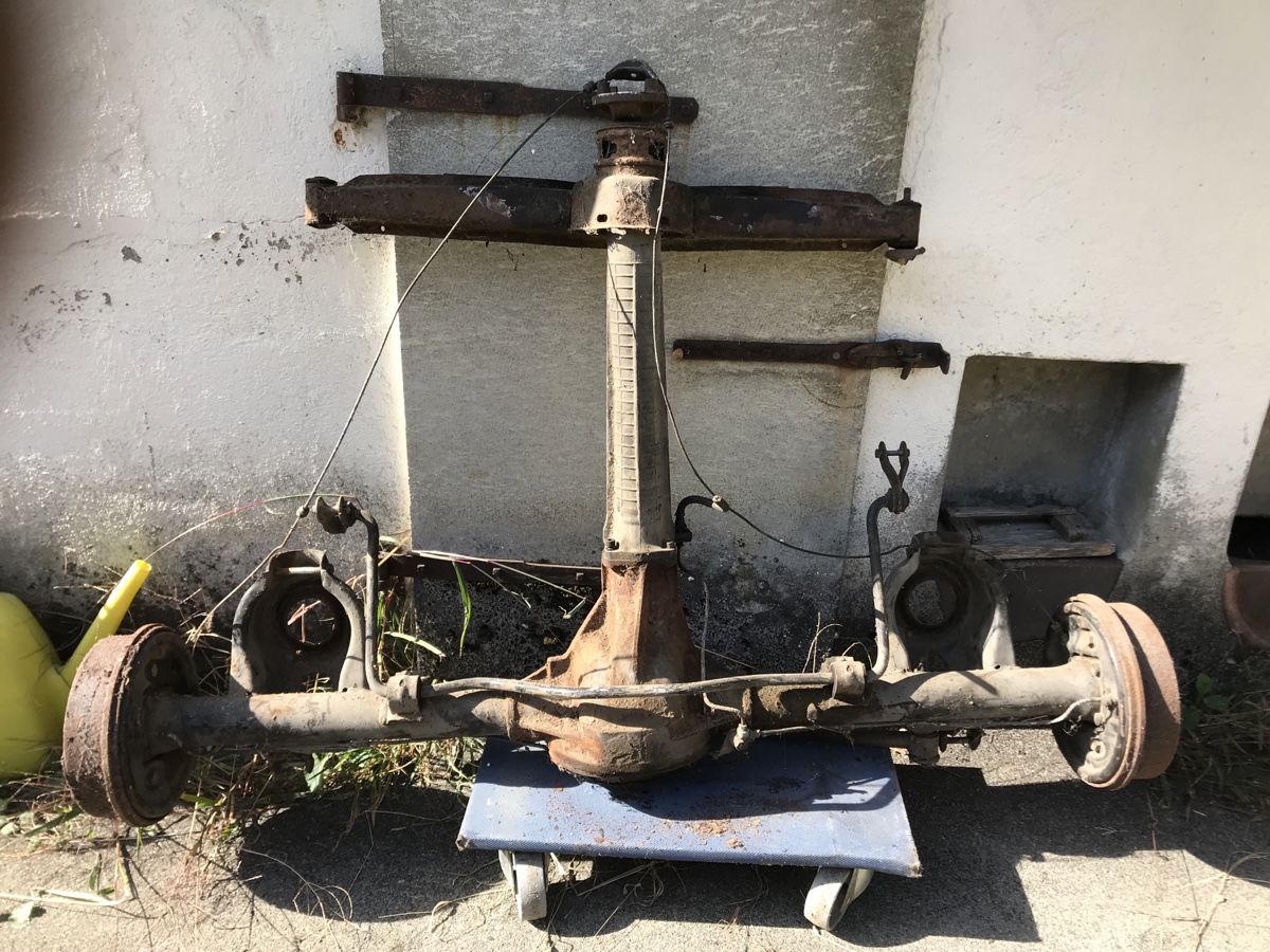 Opel Alle Autoersatzteile: Opel Ascona B / Manta B Hinterachse – Gebraucht aus Muotathal von hol_9gkd 1