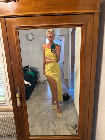 Schöne Sommer Kleid in gross S gelb