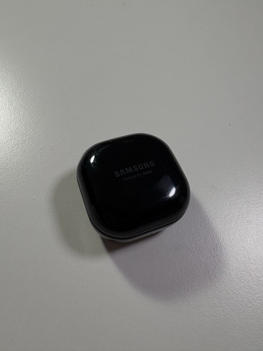 Samsung Cuffie: Samsung Buds Live – Nuovo (secondo la descrizione) da Rümlang venduto da svent 1