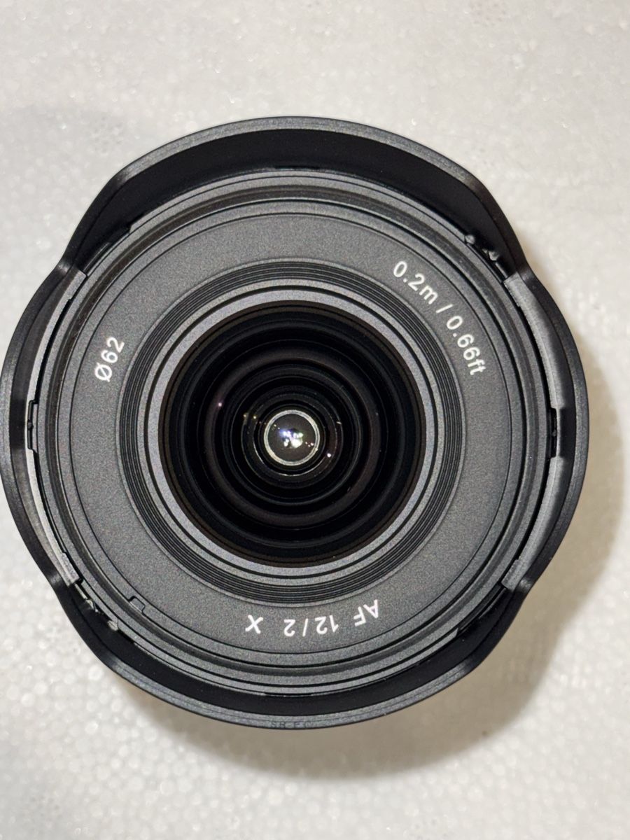 Samyang Obiettivi: Samyang AF 12/2 X | 12mm Objektiv X-Mount – Nuovo (secondo la descrizione) da Schwanden-Brienz venduto da epoxid87 1