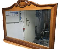 Grosser Wandspiegel (88x70) mit dekorativem Holzrahmen