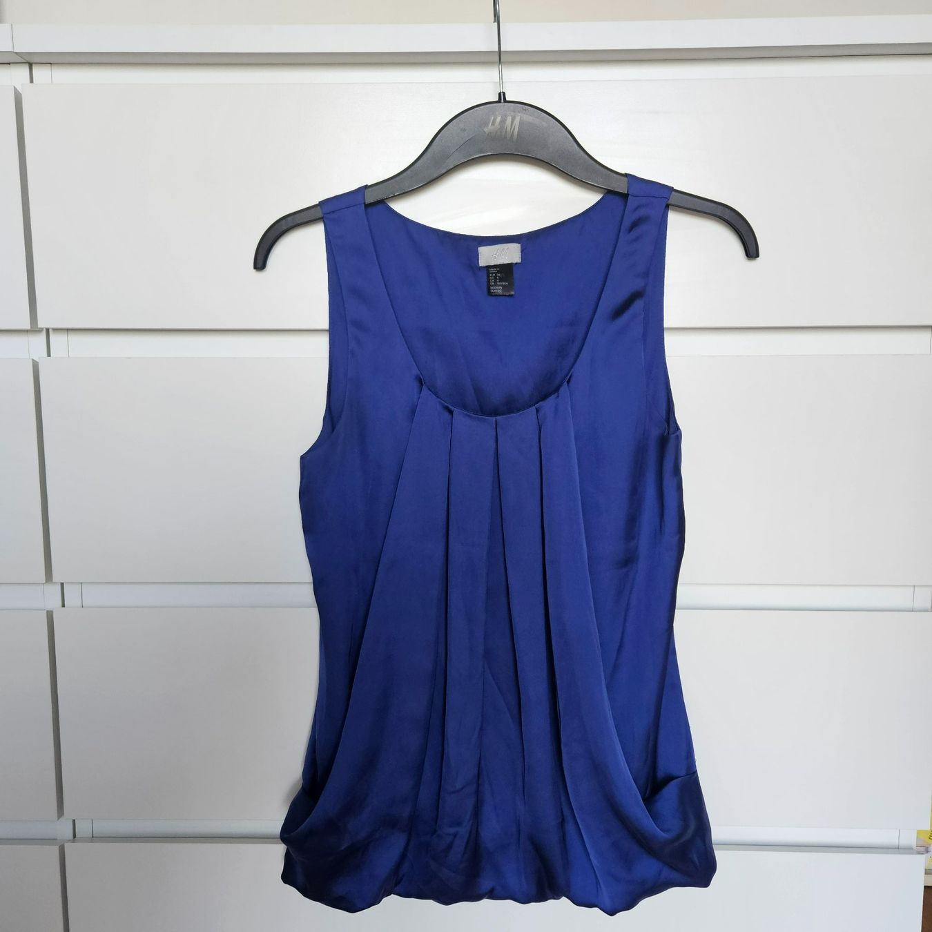 H&M Tops: Fliessendes blaues Top – Neu (gemäss Beschreibung) aus Gockhausen von Carolin_K
