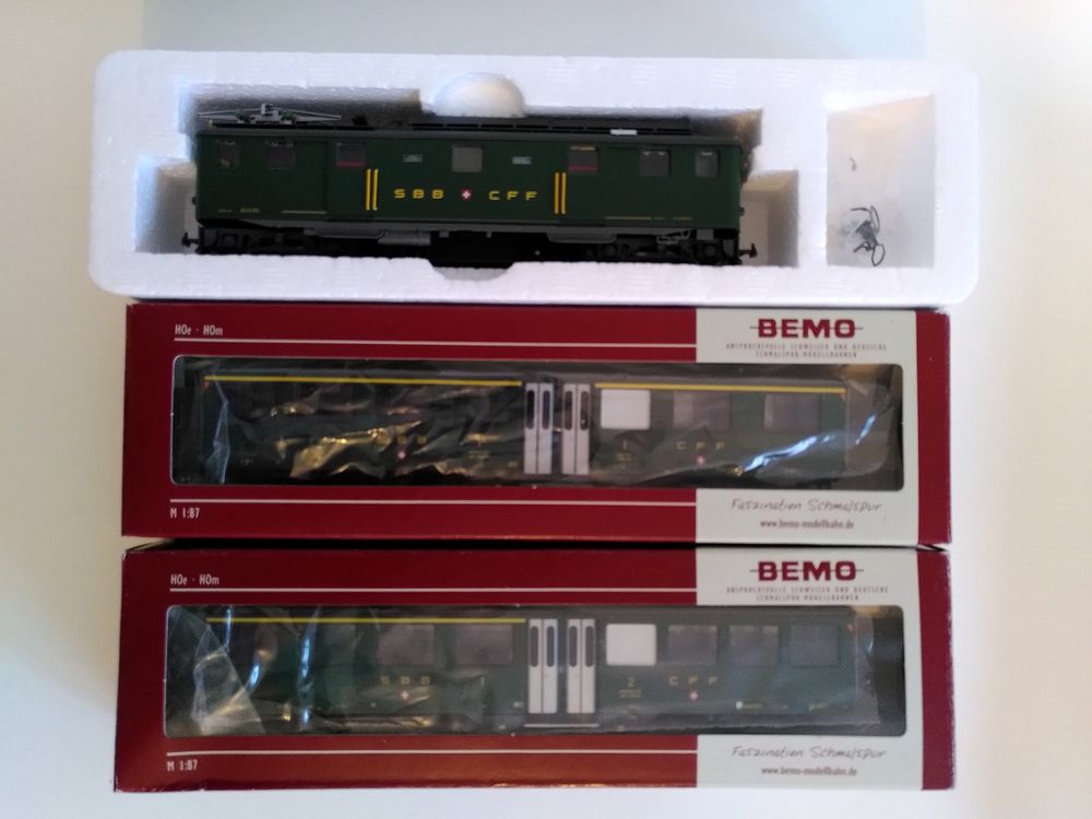 Bemo Modelleisenbahnen: Bemo SBB Brünigbahn / zb historic "Nostalgiezug" H0m – Gebraucht aus Bern von Luca099