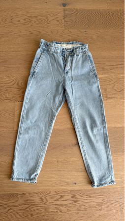 Lässige Slouchy Jeans, hellblau, Grösse 34, Top Zustand!