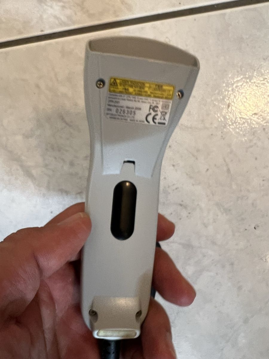 Scanneurs: Opticon OPR-2001 Laser Barcode Scanner – D'occasion à Basel par La.Bonne.affaire 1