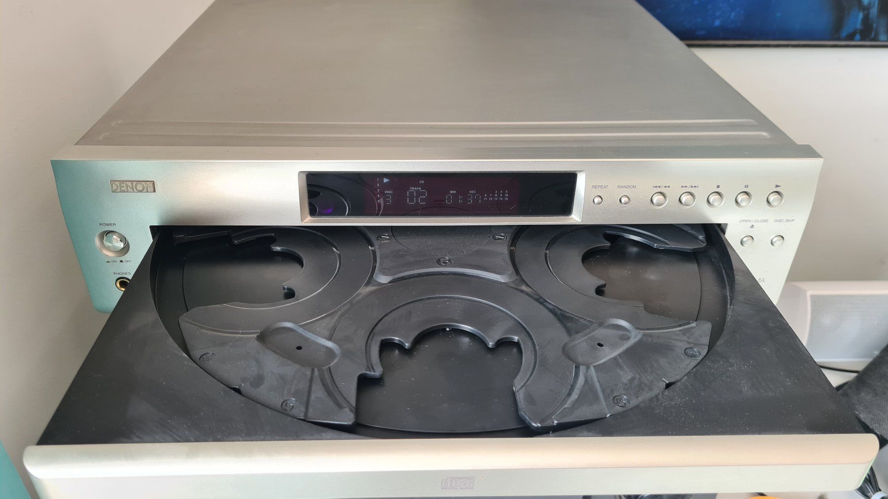 Denon Lettore multimediale & Streamer: Denon DCM-500AE 5 Disc CD Changer HiFi CD-Wechsler – Usato da Aire-la-Ville venduto da Olfaktif 1