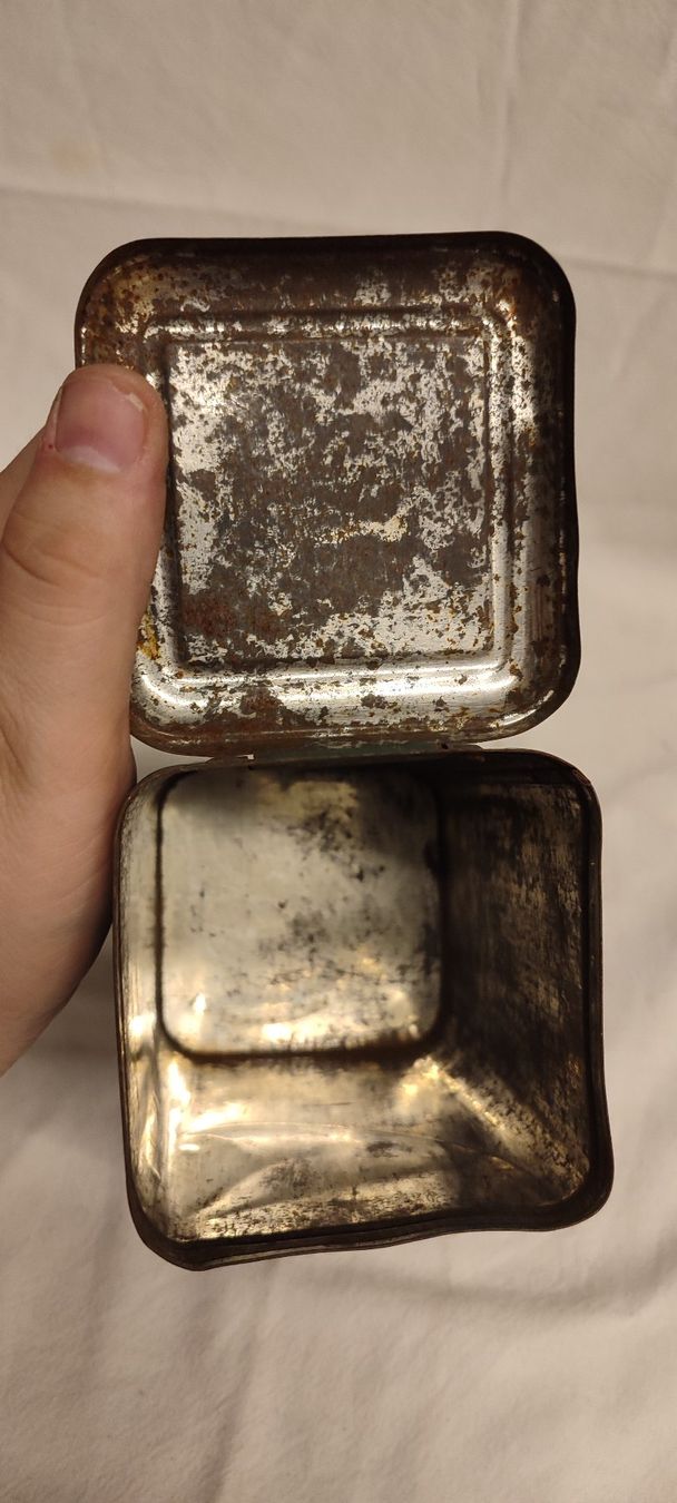 Suchard Dosen: Wunderschöne alte Blechdose von SUCHARD CACAO 15 cm – Gebraucht aus Gelterkinden von MYSTOREFORYOU4460 6