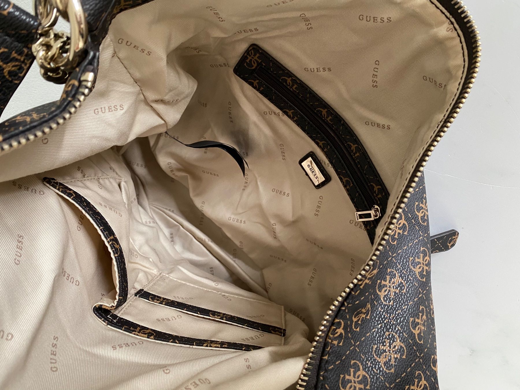 Guess Borse da donna: Neue GUESS Tasche – Nuovo e nell'imballaggio originale da Zürich venduto da MaxZurich 7