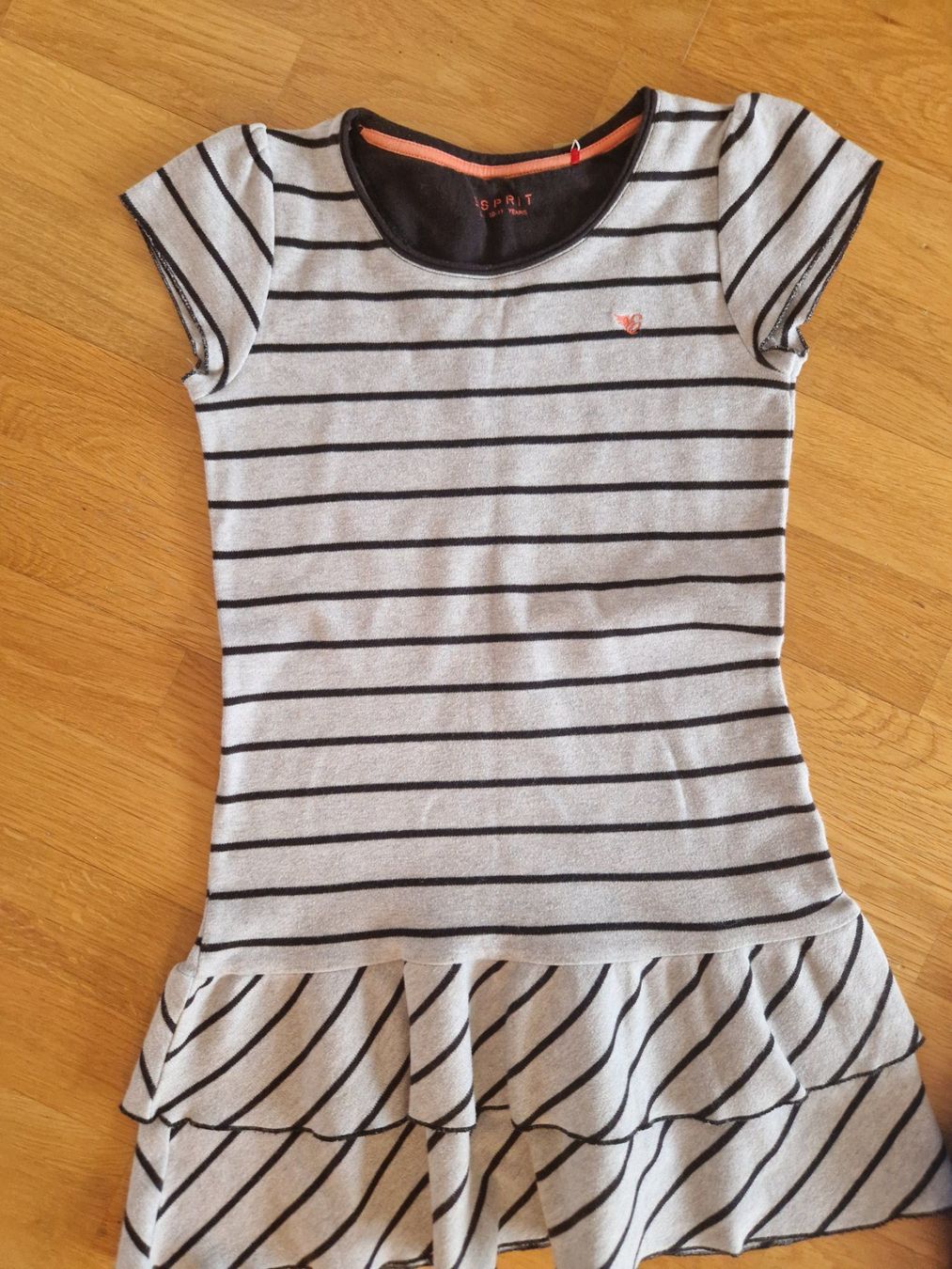 Kleiderpakete & -sets: Kleiderset Paket Mädchen Kleid, Pulli 134/140 – Gebraucht aus Buchs von sonjaja 1
