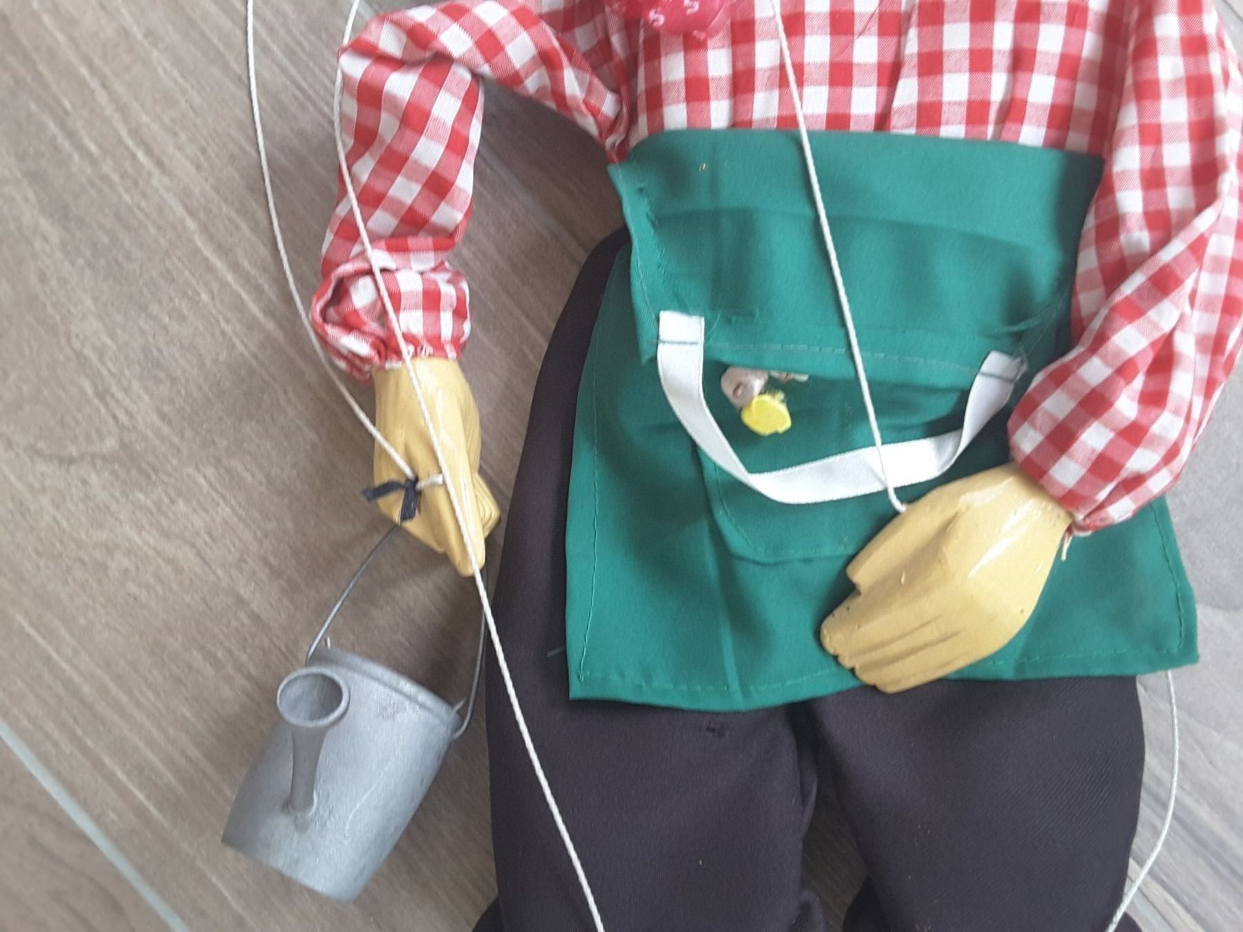 Bambole: Antike Holzmarionette Gärtnersfrau 45 cm – Usato da Reichenburg venduto da Pipo-67 5