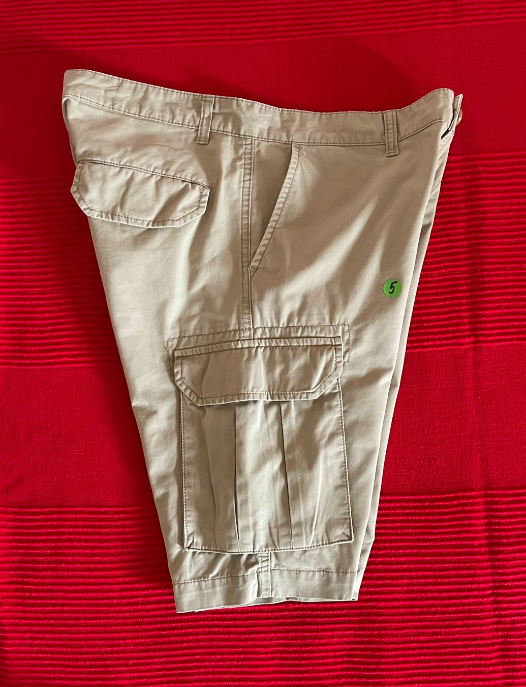 Lotti di vestiti: Kurze Hosen – Usato da Bazenheid venduto da nervik 8
