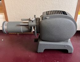 Leica Prado 250 Projektor mit Koffer guter Zustand