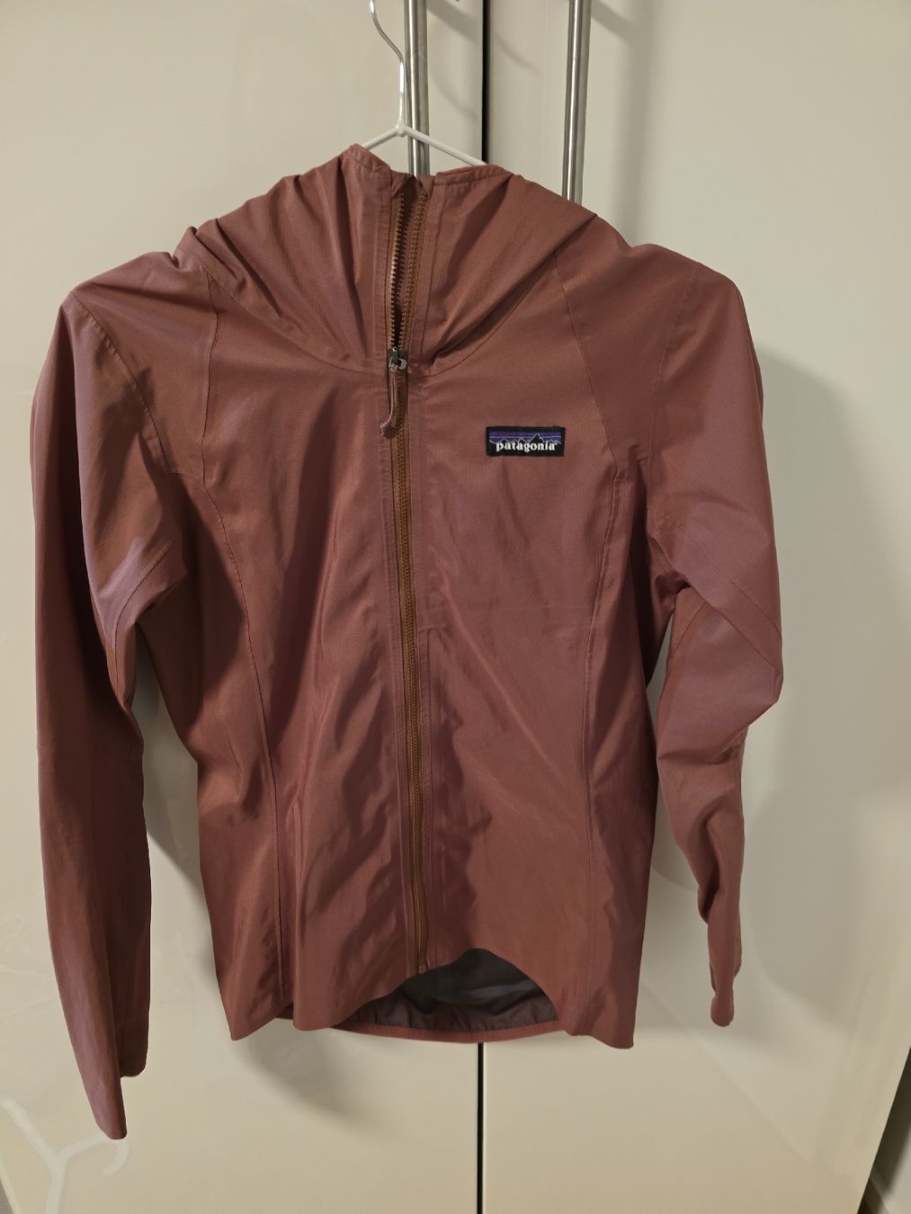 Patagonia Giacche: Patagonia rain jacket  – Usato da Zürich venduto da lit_n7pb