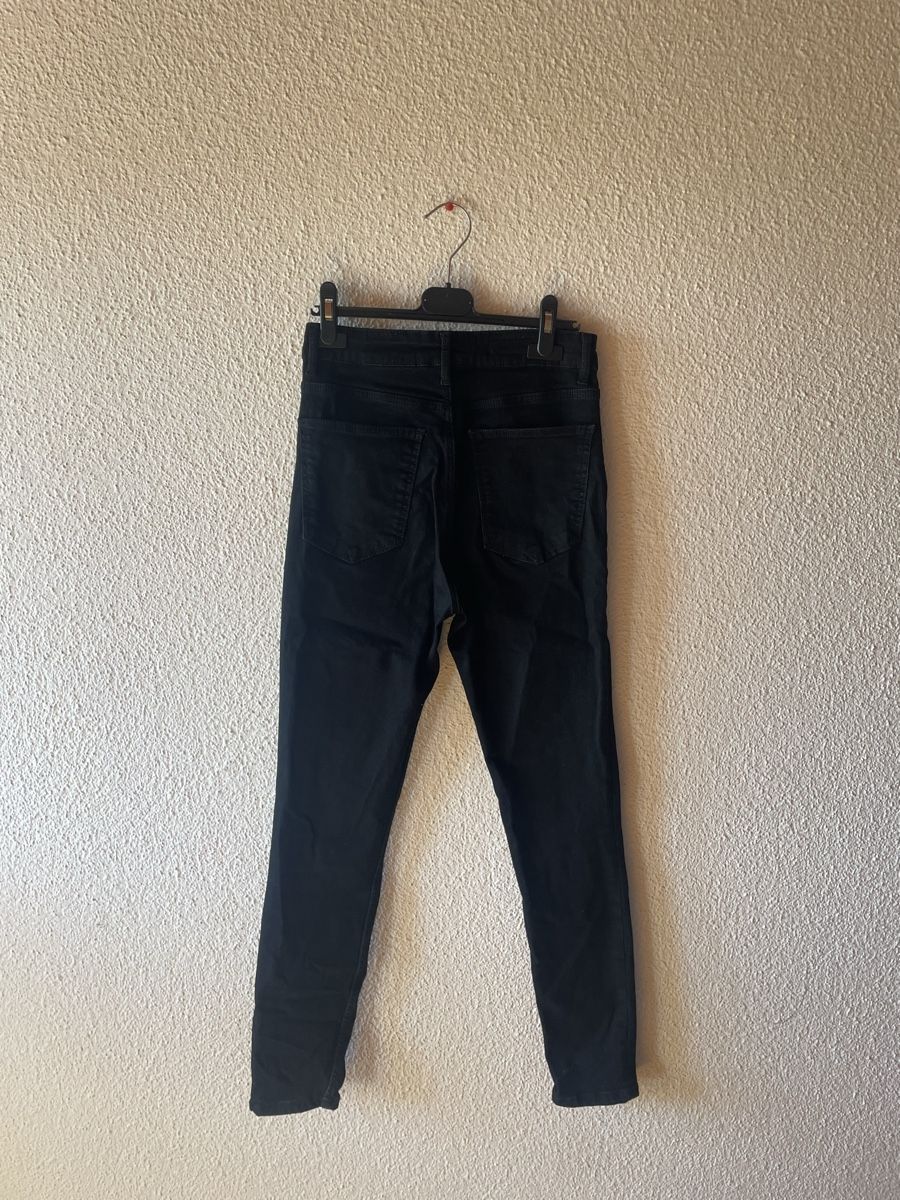 Zara Jeans: Zara Jeans – Größe 38 – Usato da Hausen am Albis venduto da Kleiderschrank.Elena 1