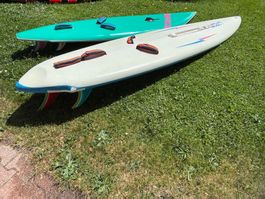 Alte Surfbretter zu verschenken