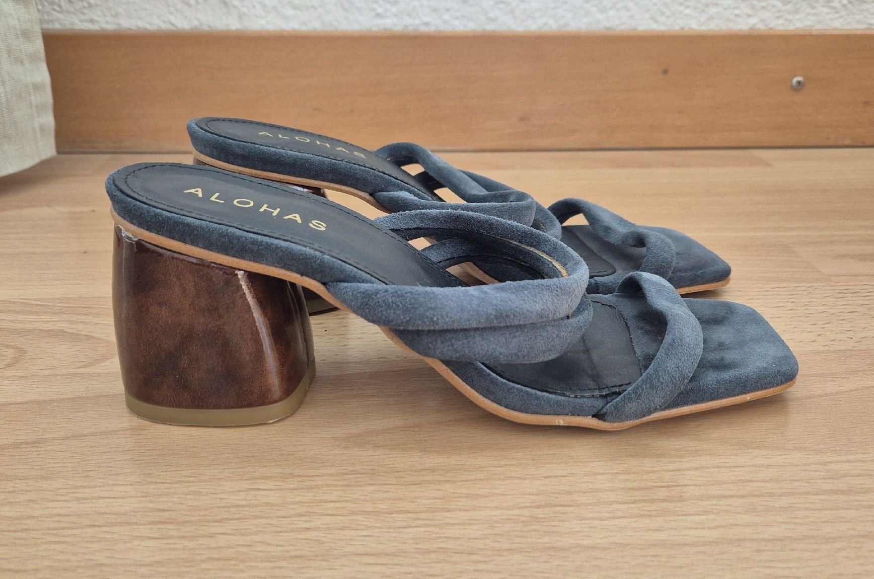 Alohas Damenschuhe: ALOHAS Sandale mit Absatz – Gebraucht aus Wil AG von yol.z 3