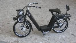 Velo Solex Modell aus Metall